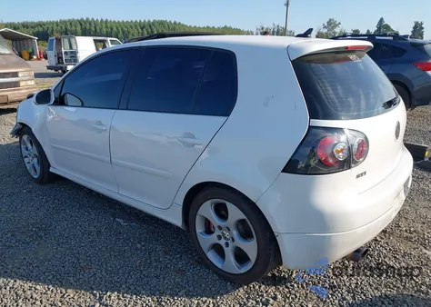 2008 Volkswagen Gti 4-Door z USA, uszkodzony, nr VIN WVWHV71K58W293609